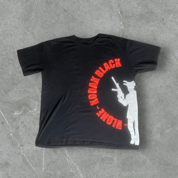 Vlone x Kodak Black Shirt Men’s 2XL Black Red Double Side‎ Short Sleeve Hip Hop - Picture 1 of 7